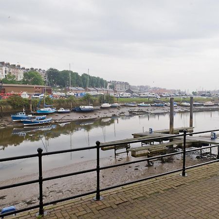 Watermark Apartments Whitby Kamer foto