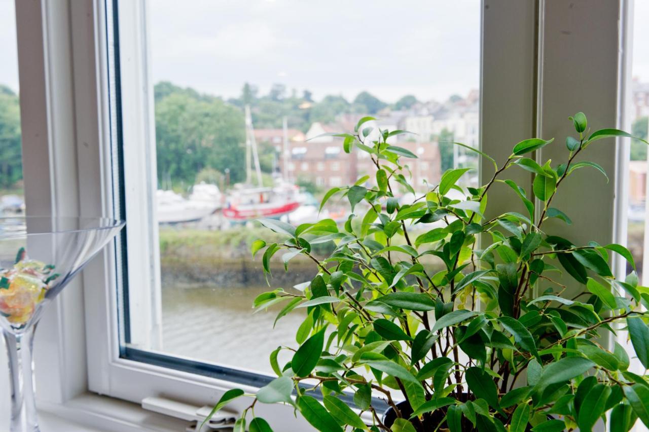 Watermark Apartments Whitby Kamer foto