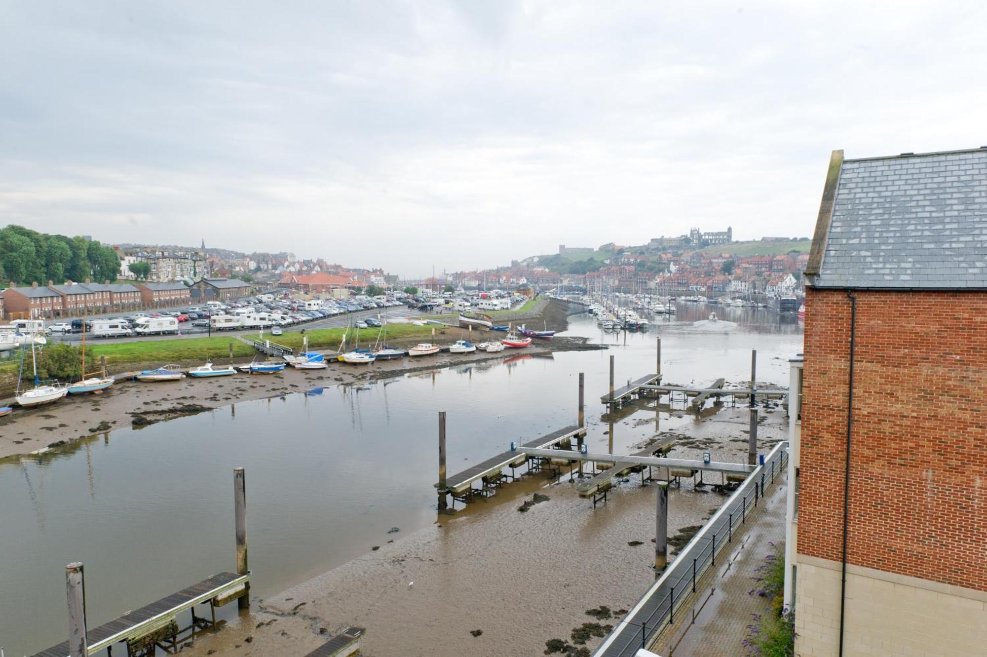 Watermark Apartments Whitby Buitenkant foto